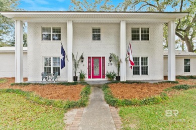 Beach Home For Sale in Foley, Alabama