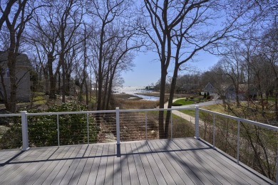 Beach Home For Sale in Stonington, Connecticut