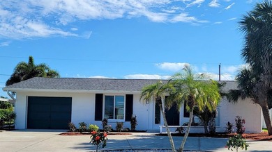 Beach Home Sale Pending in Venice, Florida