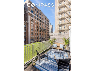 Beach Condo For Sale in New York, New York