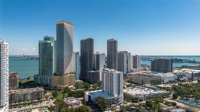 Beach Condo For Sale in Miami, Florida