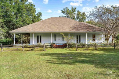 Beach Home For Sale in Foley, Alabama