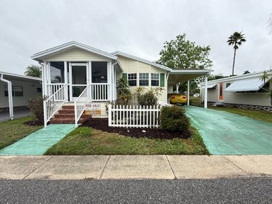 Beach Home For Sale in Dunedin, Florida