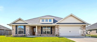 Beach Home For Sale in Foley, Alabama