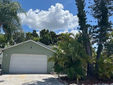 Beach Home For Sale in Sarasota, Florida