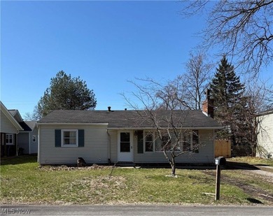 Beach Home For Sale in Vermilion, Ohio