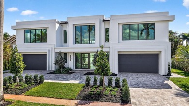 Beach Home For Sale in Boca Raton, Florida