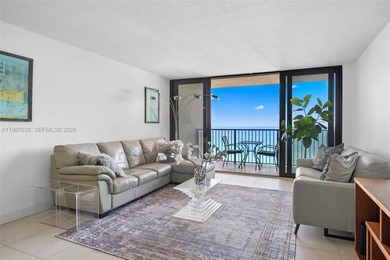 Beach Condo For Sale in Hollywood, Florida