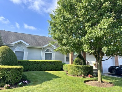 Beach Condo Sale Pending in North Babylon, New York