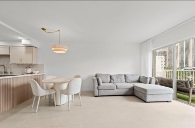 Beach Condo For Sale in Sunny Isles Beach, Florida