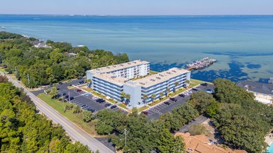 Beach Condo For Sale in Destin, Florida