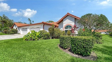 Beach Home For Sale in Sarasota, Florida