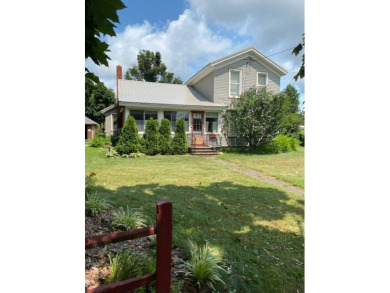 Beach Home For Sale in Lake City, Pennsylvania