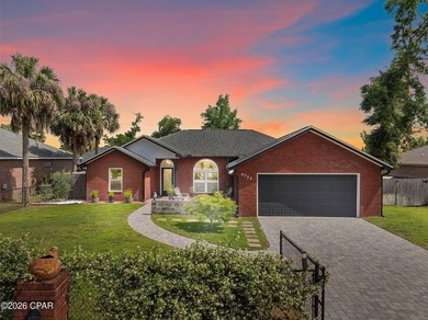 Beach Home For Sale in Panama City, Florida