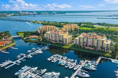 Beach Condo For Sale in Palmetto, Florida