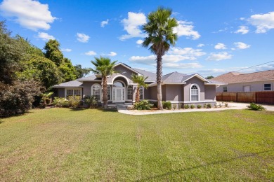 Beach Home Sale Pending in Navarre, Florida