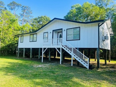 Beach Home For Sale in Bay Saint Louis, Mississippi
