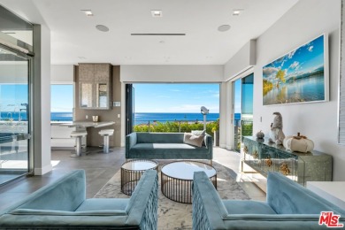 Beach Home For Sale in Malibu, California