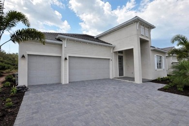 Beach Home For Sale in Bradenton, Florida