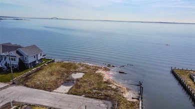 Beach Lot For Sale in Babylon, New York