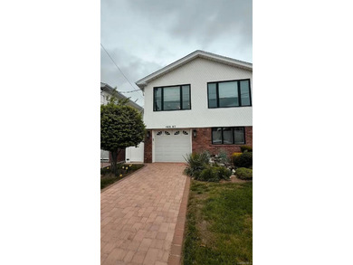 Beach Home For Sale in Howard Beach, New York
