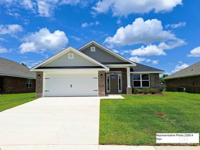 Beach Home For Sale in Foley, Alabama