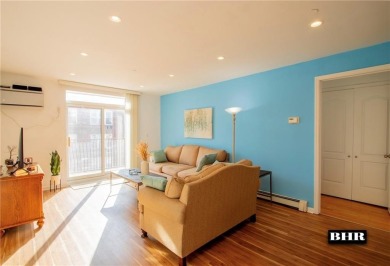 Beach Condo For Sale in Brooklyn, New York