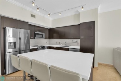 Beach Condo For Sale in Hallandale Beach, Florida