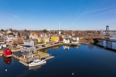 Home For Sale in Portsmouth image photo picture