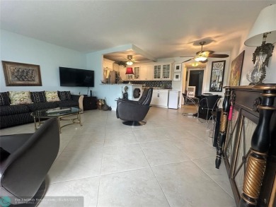 Beach Condo For Sale in Deerfield Beach, Florida