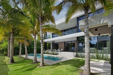Beach Home For Sale in North Miami, Florida