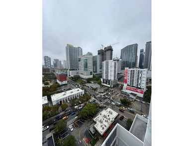 Beach Condo For Sale in Miami, Florida