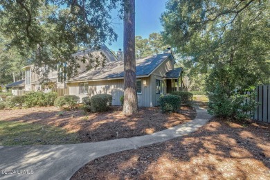 Beach Condo For Sale in Hilton Head Island, South Carolina