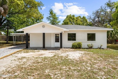 Beach Home For Sale in Panama City, Florida