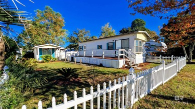 Beach Home For Sale in Lillian, Alabama