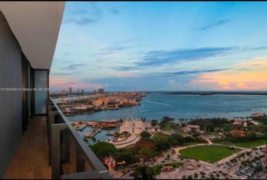 Beach Condo For Sale in Miami, Florida