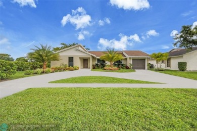 Beach Home For Sale in Delray Beach, Florida