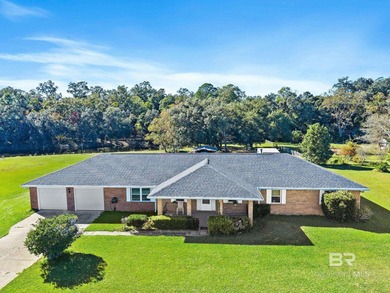 Beach Home For Sale in Foley, Alabama