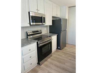 Beach Home For Sale in Lafontaine, Indiana