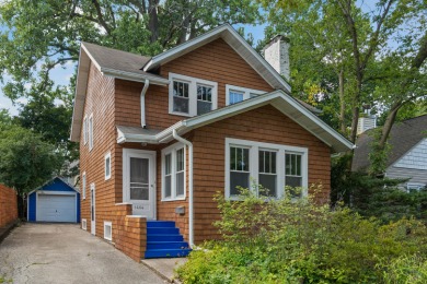 Beach Home Off Market in Highland Park, Illinois