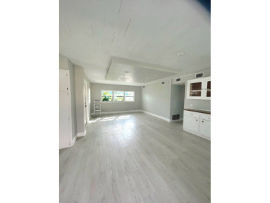 Beach Home For Sale in Largo, Florida