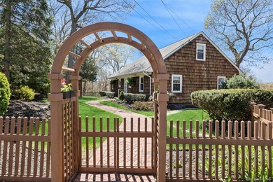 Beach Home For Sale in Baiting Hollow, New York