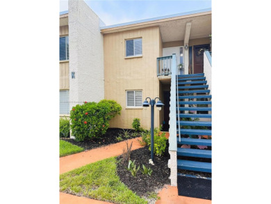 Beach Condo For Sale in Jensen Beach, Florida