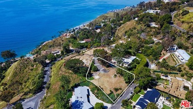 Beach Lot Active Under Contract in Malibu, California