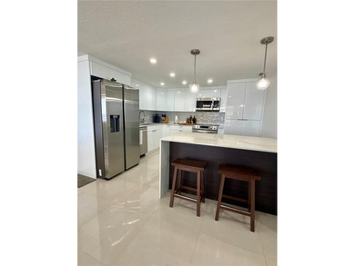 Beach Condo For Sale in Daytona Beach, Florida