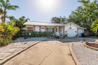 Beach Home For Sale in St. Petersburg, Florida