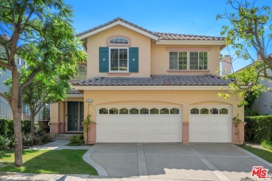 Beach Home For Sale in Pacific Palisades, California