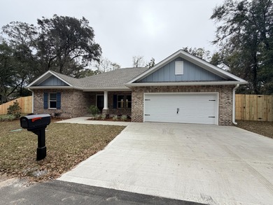 Beach Home Sale Pending in Fort Walton Beach, Florida