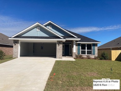 Beach Home For Sale in Foley, Alabama