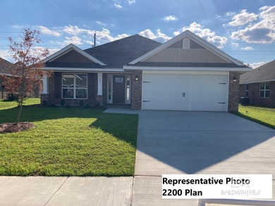 Beach Home For Sale in Foley, Alabama